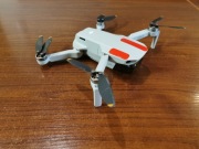 Dron DJI Mini 2 FLY MORE COMBO