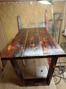 Ręcznie robiony stolik kawowy 