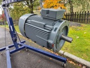 Sprzedam 2 silniki elektryczne VEM 30 kW 1000 V IE3, prawie nowe