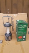 LAMPA TURYSTYCZNA Z KOMPASEM NA BATERIE R 20 NOWA