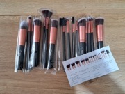 Profesjonalny zestaw pędzli do makijażu (01) HR-1