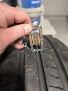 255 40 19 letnie dot 2023