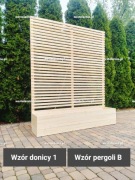Donica z pergolą płot lamelowy 