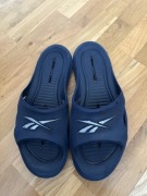 Klapki basenowe, plażowe Reebok rozmiar 40