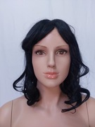 Peruka z włosów syntetycznych