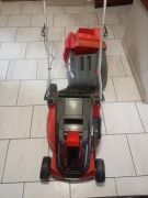 Kompletna  bezprzewodowa kosiarka akumulatorowa Einhell GE-CM 43 Li M.