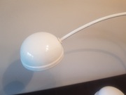 Lampa biurkowa polska metalowa biała na pałąku