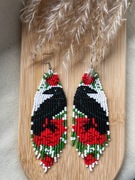 Kolczyki z japońskich koralików.