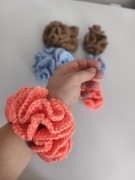 Gumki do włosów scrunchies wykonane ręcznie opis
