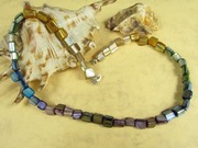 Naszyjnik czarny fioletowy niebieski zielony masa perłowa eko handmade