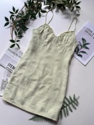 Szałwiowa letnia sukienka jasna oliwka 74% wiskoza