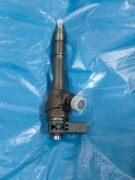 Wtryskiwacz  03L130277Q  2.0TDI VW Seat Skoda