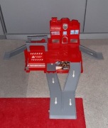 Wóz strażacki, remiza strażacka ,parking SMIKI