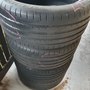 Opony letnie Dębica 245/40R18 (3 sztuki + 1 uszkodzona)