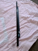 Listwa zgarniająca prawa przód Audi a4 czarna black 8k0853284M