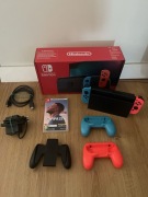 Konsola Nintendo Switch V2 + FIFA 22 + pełny zestaw + pudełko