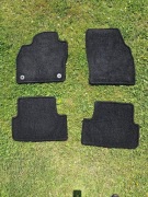 Dywaniki welurowe SEAT ARONA -nowe