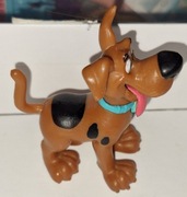 Figurka pieska Scooby-Doo.
