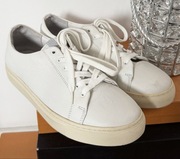 Buty trampki Levi’s skórzane białe 39