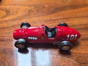 Model Ferrari 500 F2 1952 metal 1:35