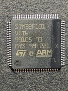 Mikrokontroler STM32F101 VCT6  SMD
