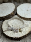 Bransoletka kokardka z zawieszką