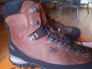 Buty AKU nowe rozm 47