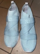 Sneakersy NEW BALANCE model WRL247KS knit rozm 39