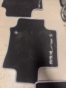 Dywaniki welurowe Toyota Rav 4 oryginalne