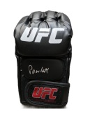 Paweł Pawlak - rękawica MMA UFC z oryginalnym autografem KSW