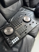 Kontroler Native Instruments Traktor Kontrol S3