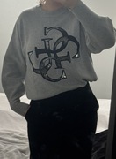 GUESS szary sweter duże logo S - Knitwear