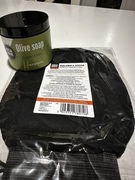 arganove mydło oliwne w paście i rekawica do mycia i masazu ciala