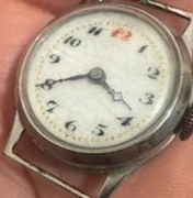 Stary zegarek kieszonkowy pasòwka