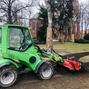Usługi glebogryzarką separacyjną, trawniki, 