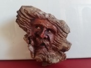 Drewniana płaskorzeźba do zawieszenia