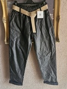 Spodnie damskie czarne woskowane z paskiem