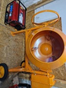 Betoniarka 230L 1350W KD493  plus Agregat Prądotwórczy 3 kw Siła 230 V