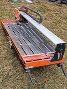 Przecinarka do glazury i kamienia naturalnego 