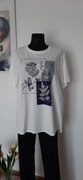 Biały t- shirt z granatowa aplikacją rozmiar XL/XXL 