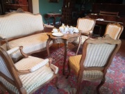 salonik mebli rokoko