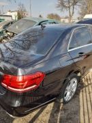 MERCEDES W212 LIFT ĆWIARTKA BŁOTNIK PRAWY TYŁ