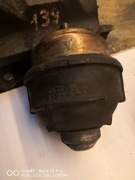 Poduszka silnika Volvo S60 S80 V70 d5