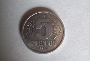 Moneta niemiecka 5 PFENNIG fenigów NRD DDR 1983 r. (A)