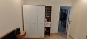 Szafa + regał z półkami i szufladami – nowoczesny komplet, biało-sonoma