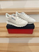 Sneakersy unisex Reebok Classic Leather beżowe r. 34,5 (23 cm) nowe