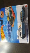 Hot Wheels Volvo 240 Draft Camper