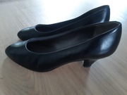  Czółenka włoskie w ielanym stanie roz. 38