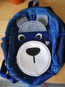 mały plecak z misiem dla dziecka 