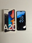 Samsung Galaxy A20e 3/32GB - Custom ROM!